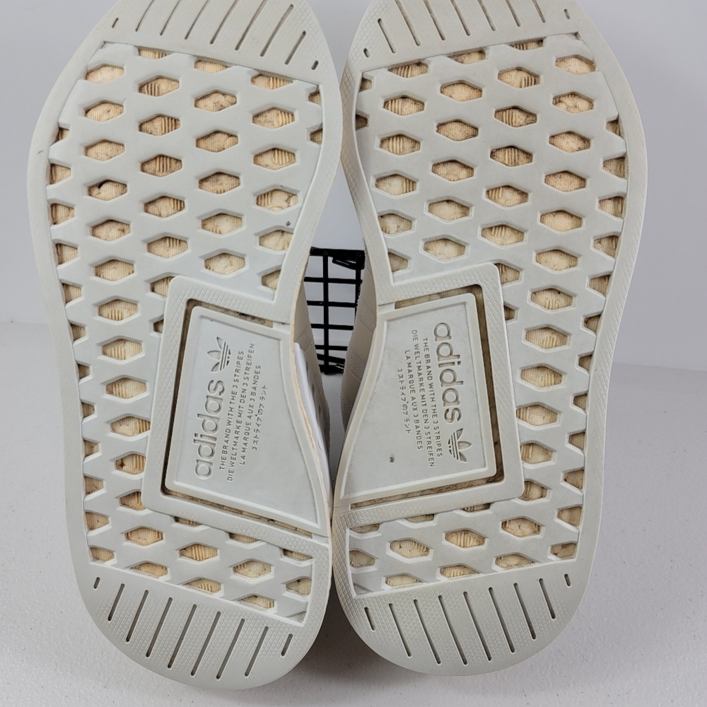 Adidas NMD R2 Flyknit Trainers Triple White Gray BY8691 Women Sneakers Shoes 7 - Picture 7 of 12